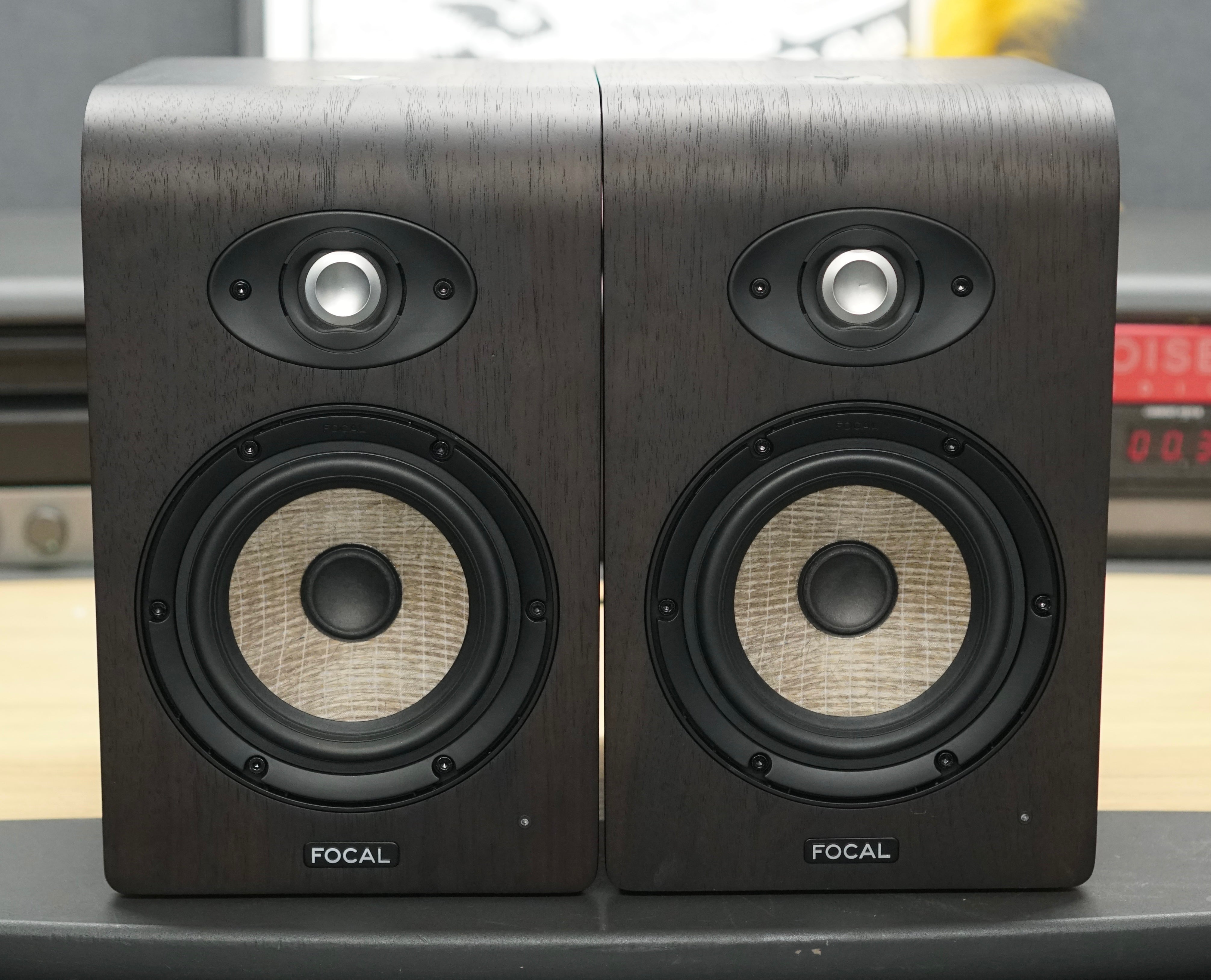 Focal Shape 50 (Pair)