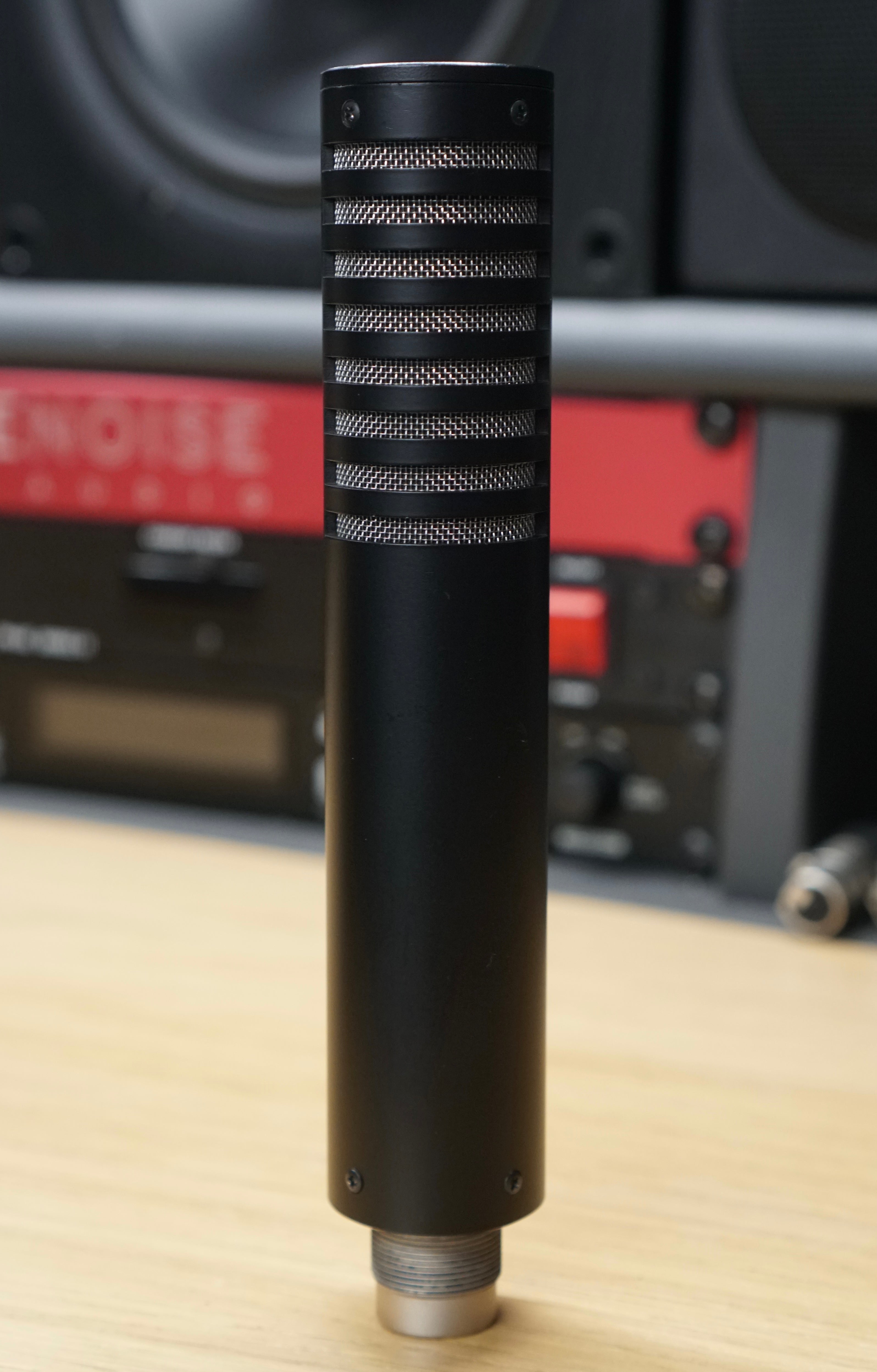 Royer R-101