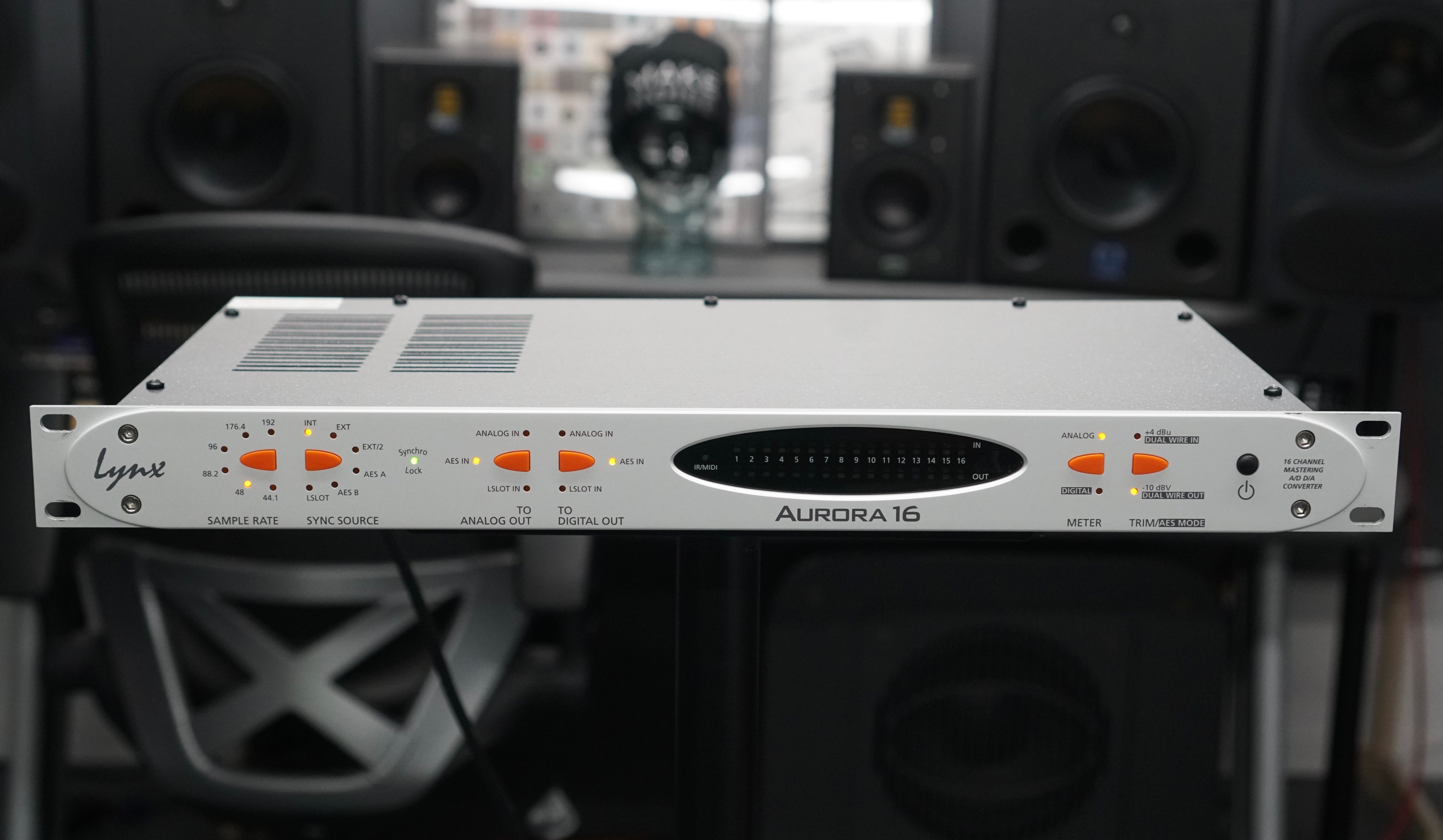 Lynx Aurora 16 w/ LT-USB Card