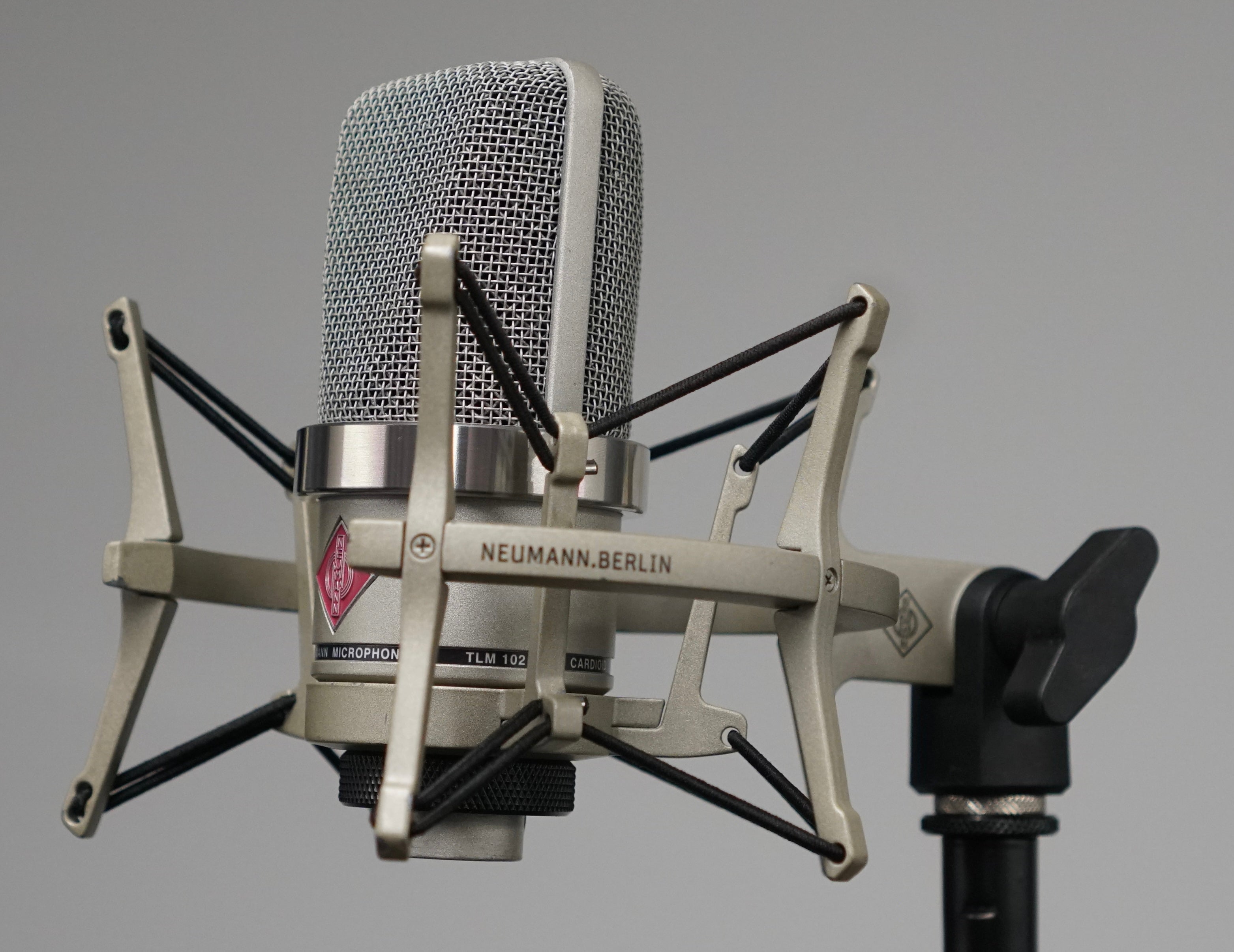 Neumann TLM102