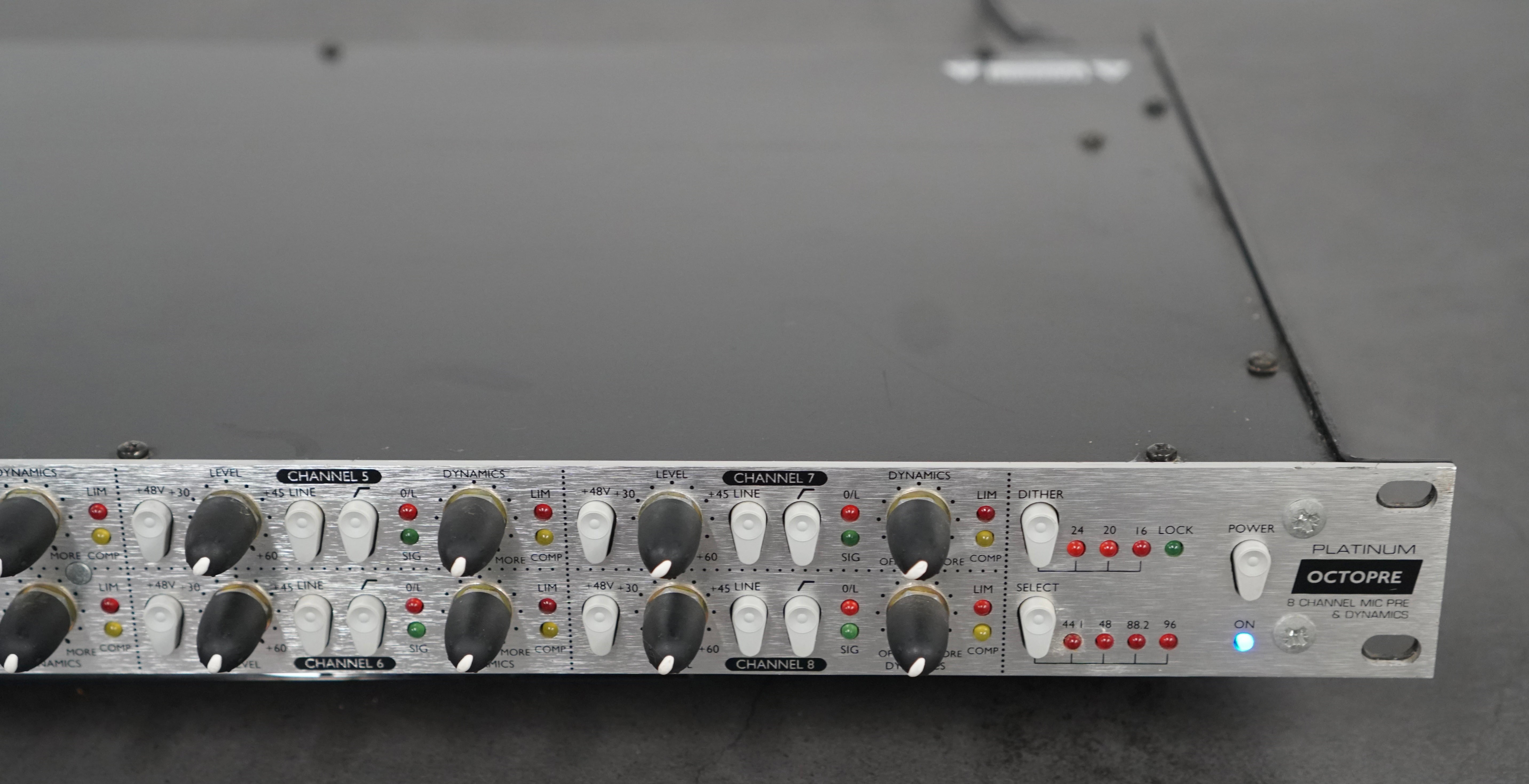 Focusrite Platinum OctoPre マイクプリ Focusrite Octopre Platinum 8 Channel Mic Pre & Dynamics